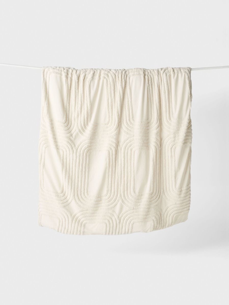 LINEN HOUSE FARRAH VANILLA QUILT COVER SET Linen House