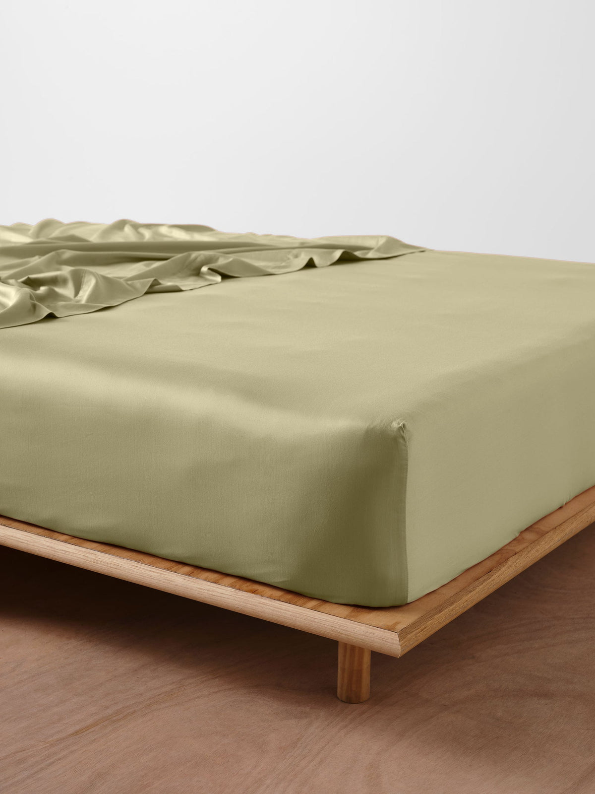 Linen House Haven Fitted Sheet Set 50cm