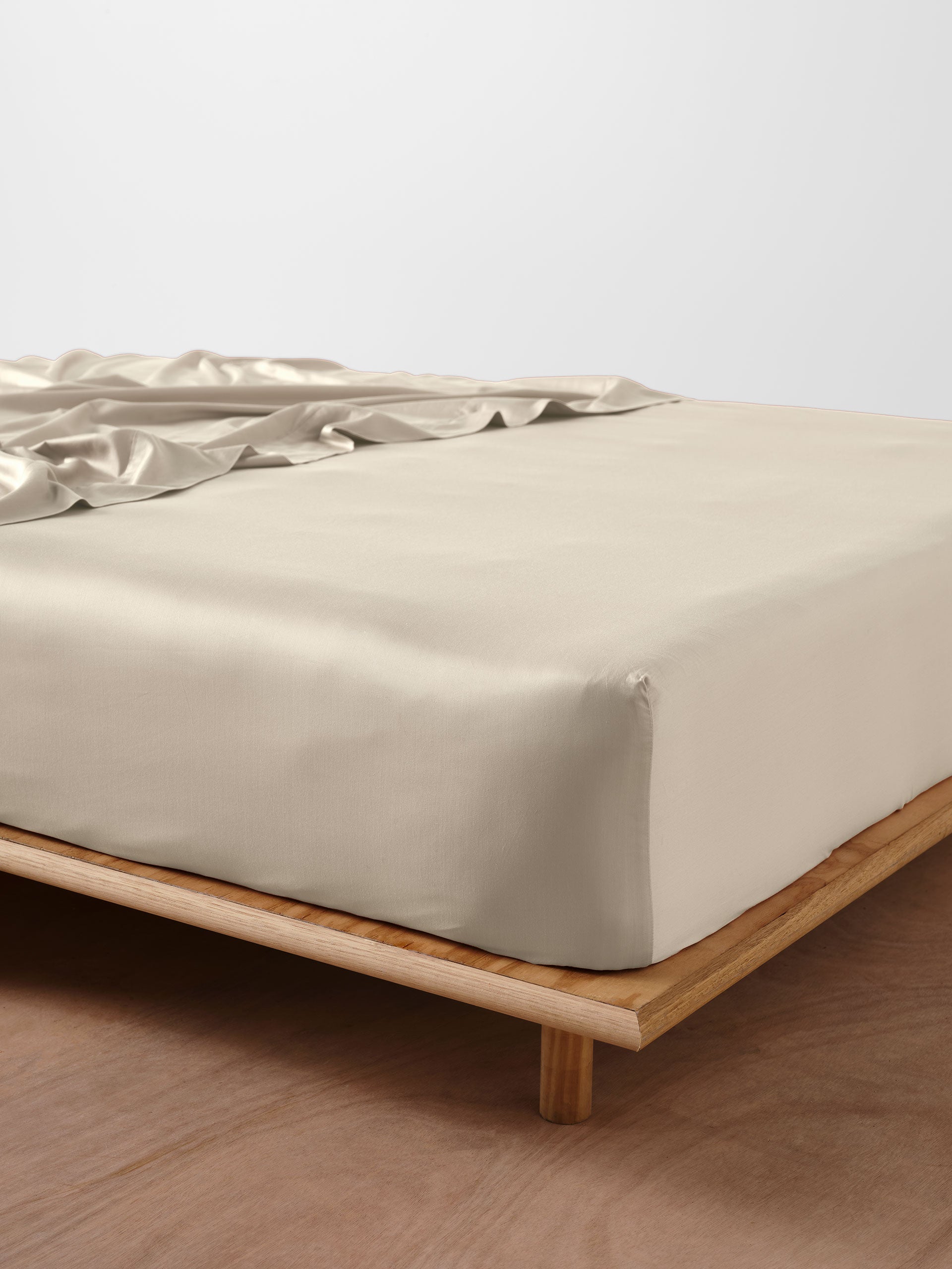 Linen House Haven Fitted Sheet Set 50cm