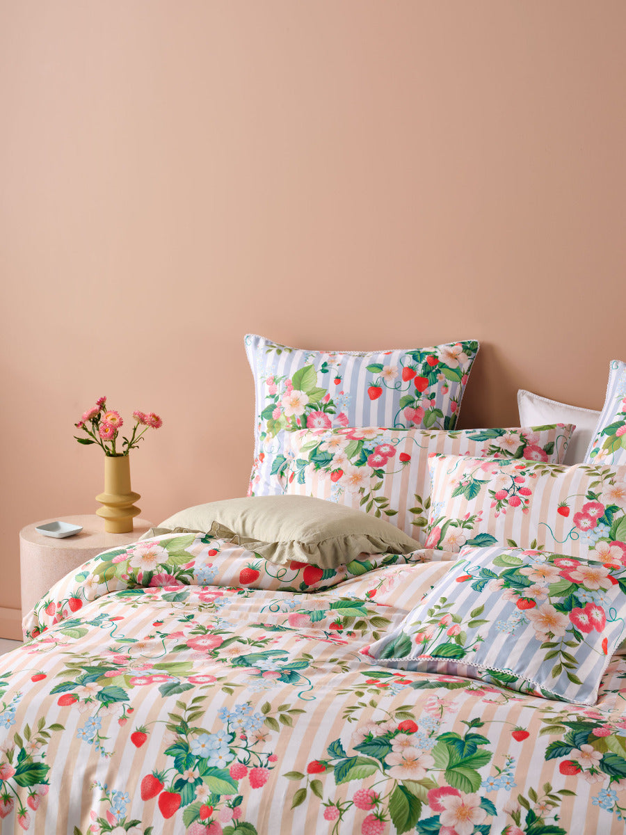 LINEN HOUSE KEELEY PINK QUILT COVER SET Linen House