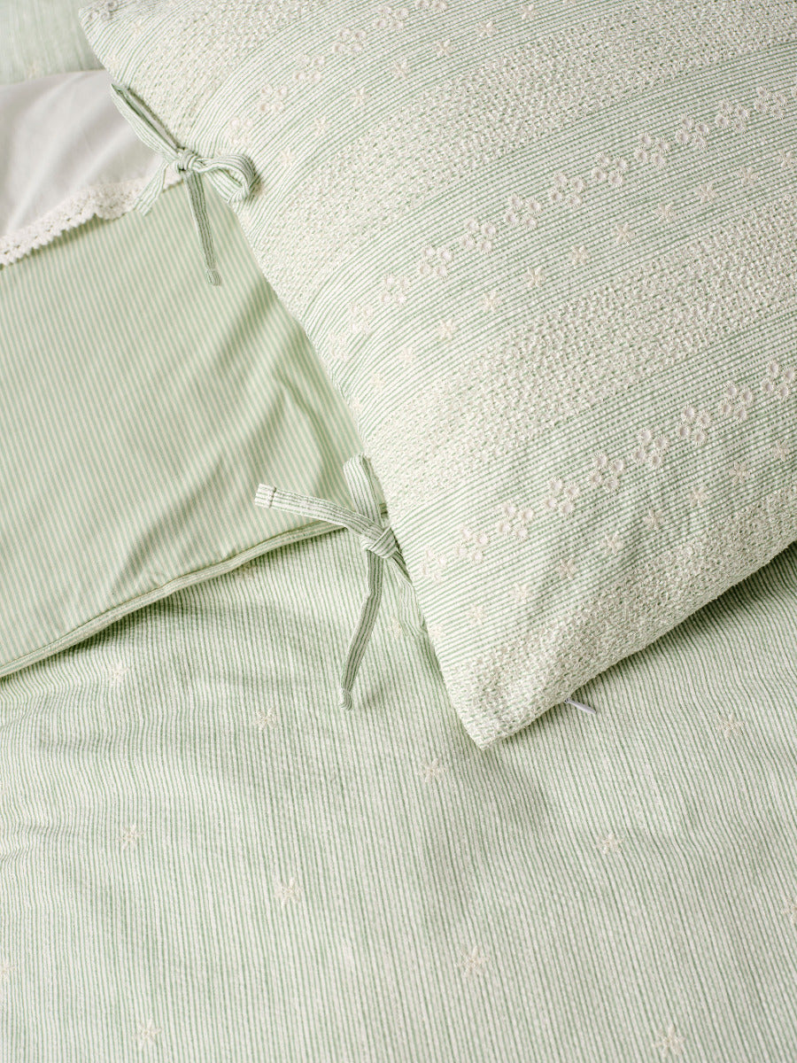 LINEN HOUSE LISETTE SEAGLASS QUILT COVER SET Linen House