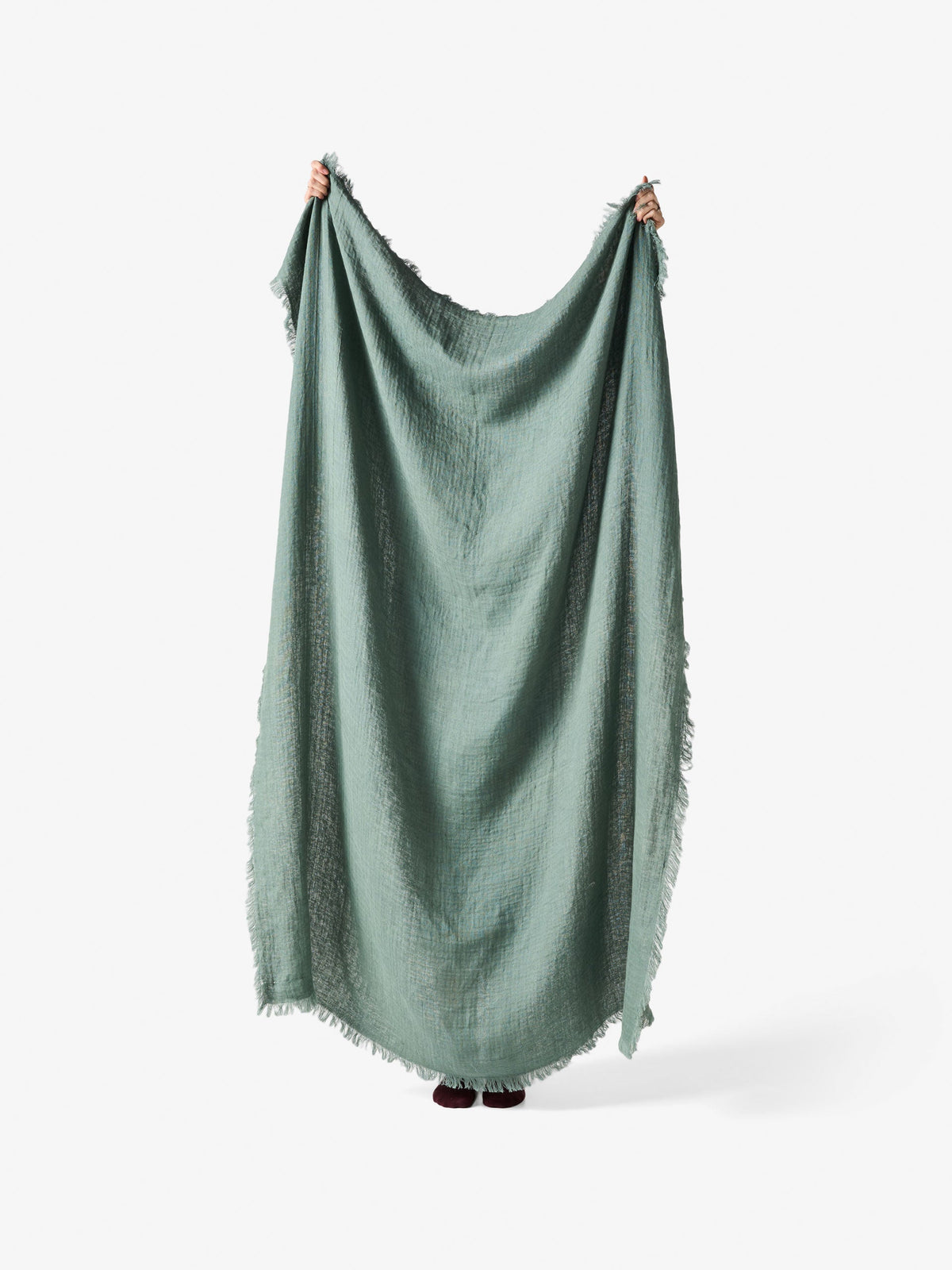 Linen House Maya Ballet Pink Throw