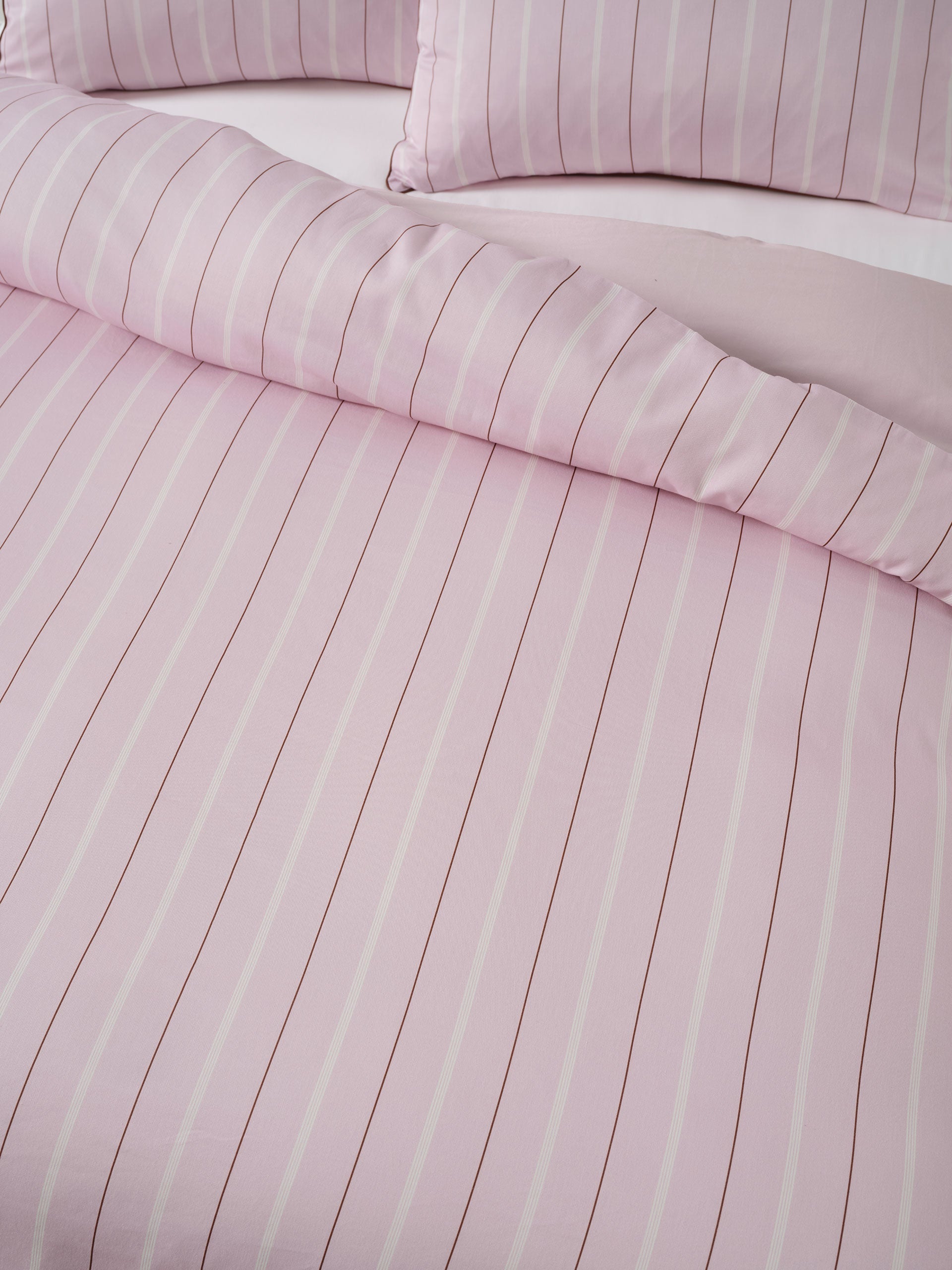 Linen House Monday Stripe Lilac Quilt Cover Set