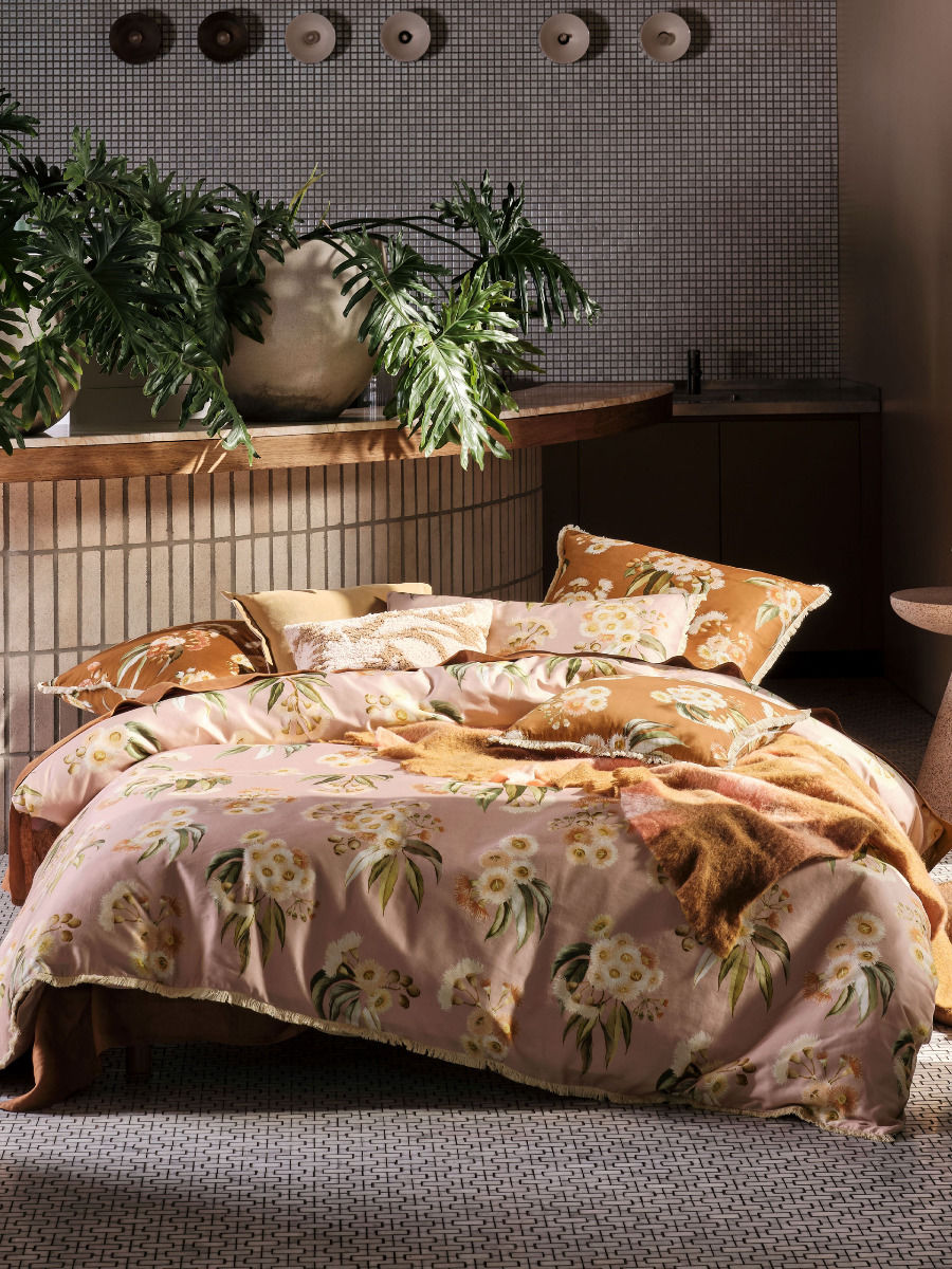 LINEN HOUSE OLLI QUILT COVER SET Linen House