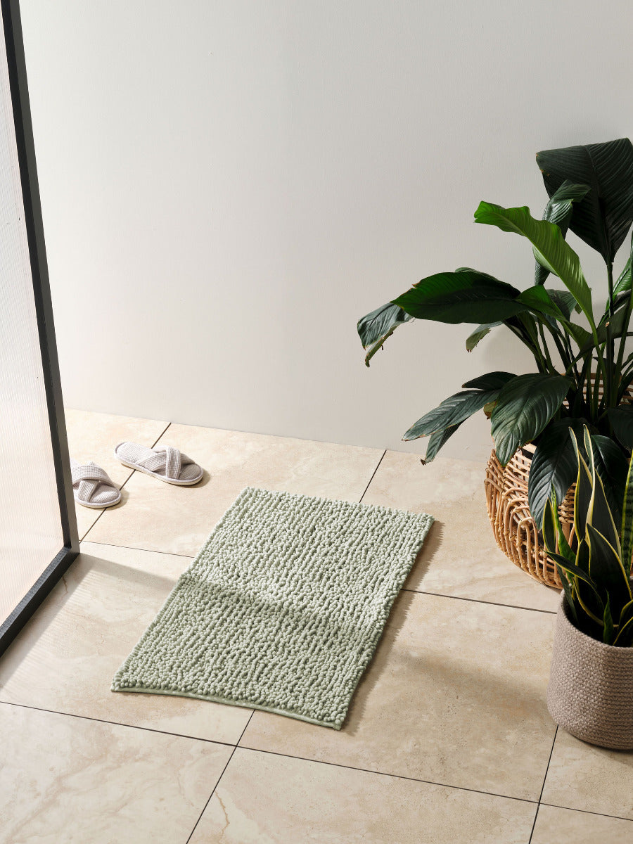 Linen House Reed Toggle Evergreen Bath Mat
