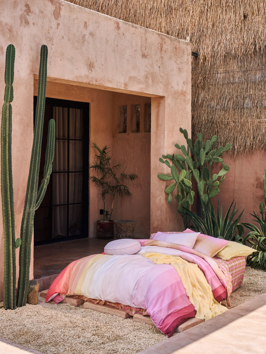 LINEN HOUSE SUNRISE STRIPE | BUBBLEGUM QUILT COVER Linen House