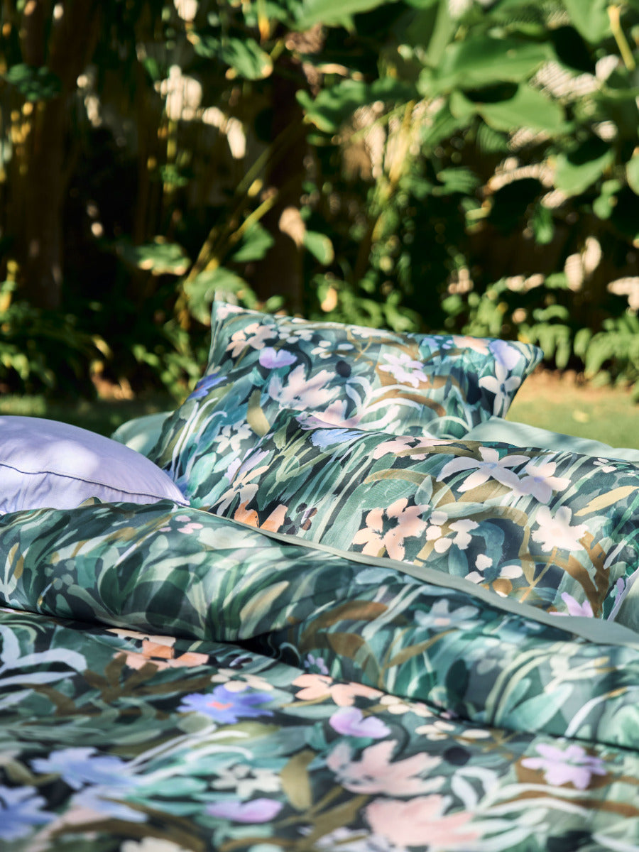 LINEN HOUSE  AUBREY | MULTI QUILT COVER Linen House