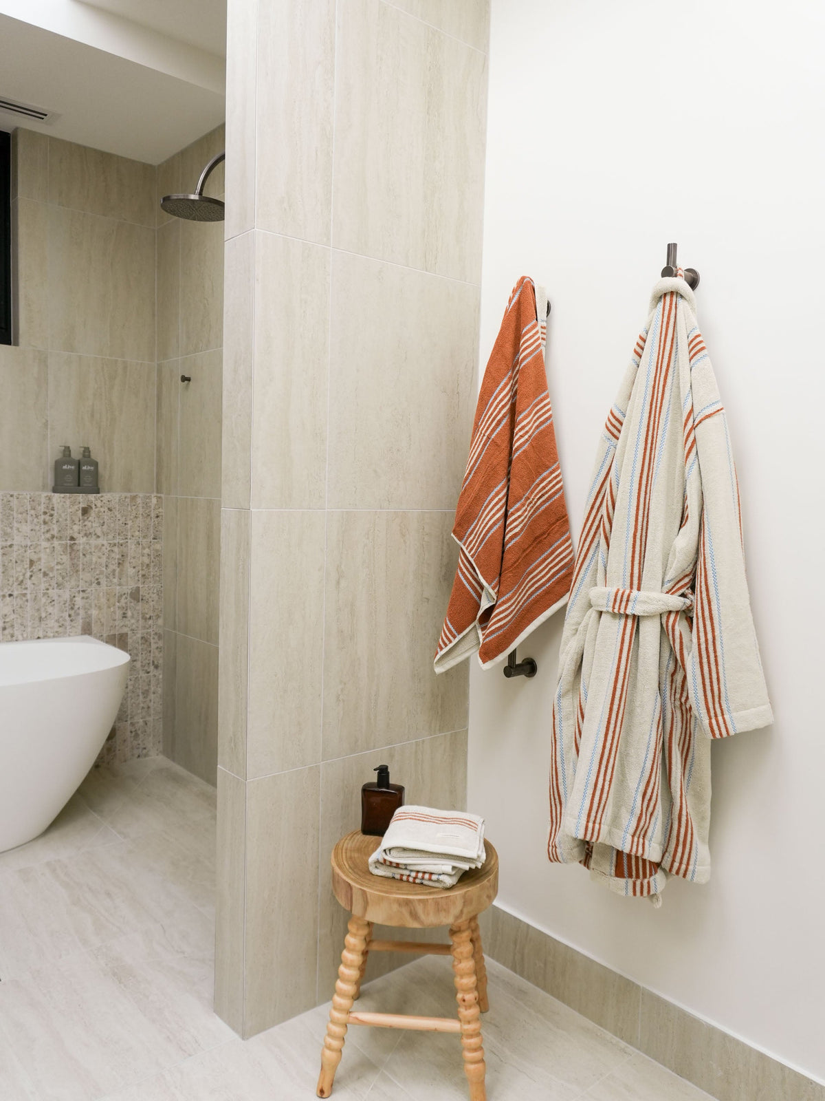 Linen House | Payton Navy 4-Piece Towel Pack