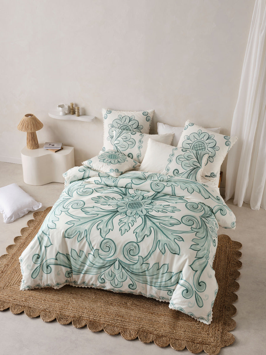 LINEN HOUSE THALIA BLUE QUILT COVER SET Linen House