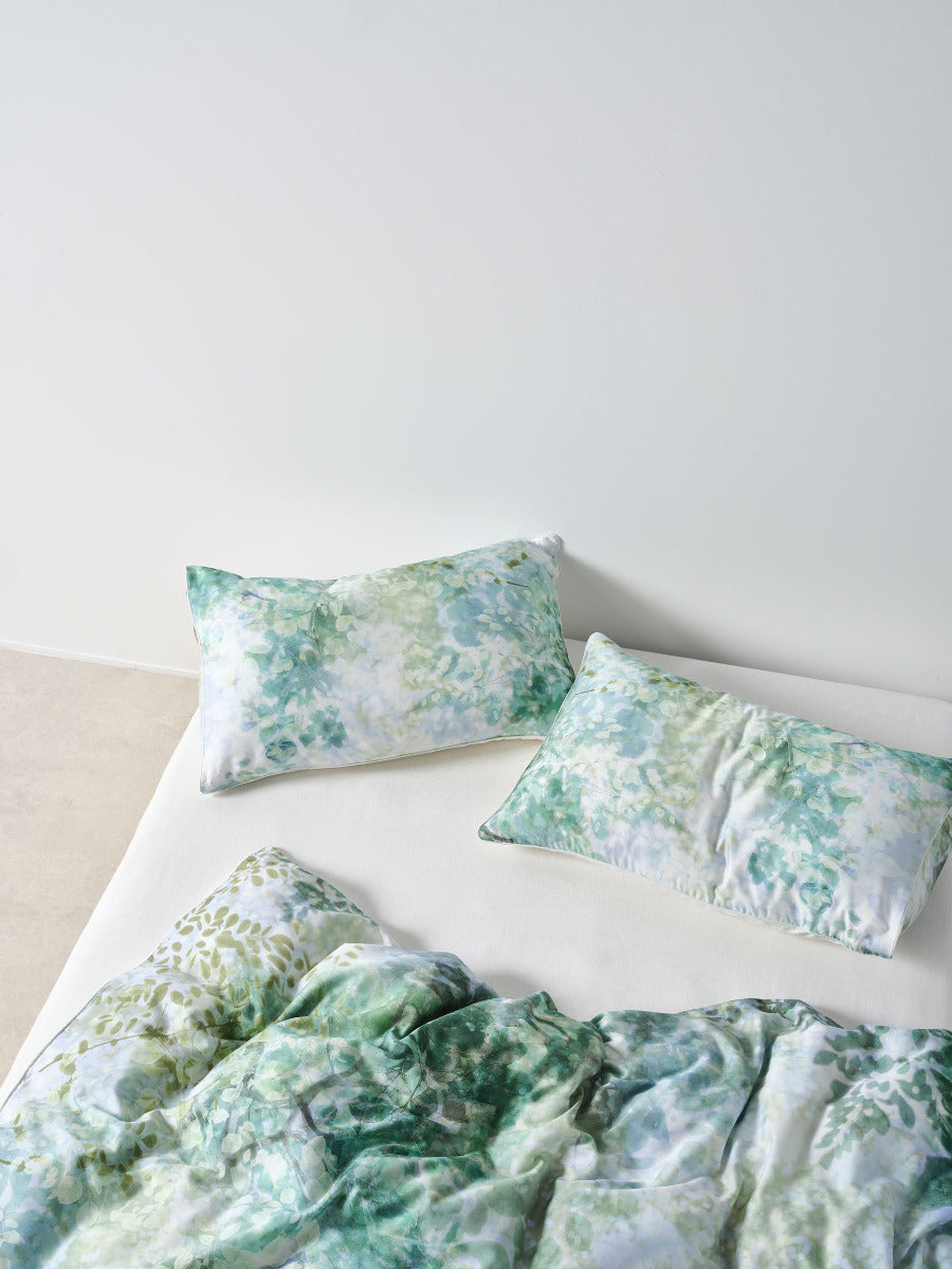 LINEN HOUSE TREETOP | EMERALD QUILT COVER Linen House
