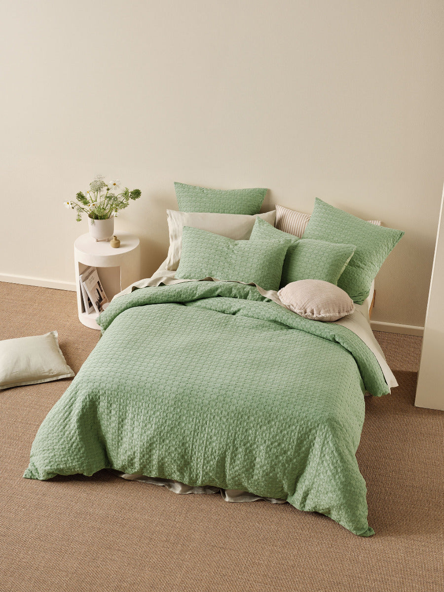 LINEN HOUSE VISTA LEAF QUILT COVER SET Linen House