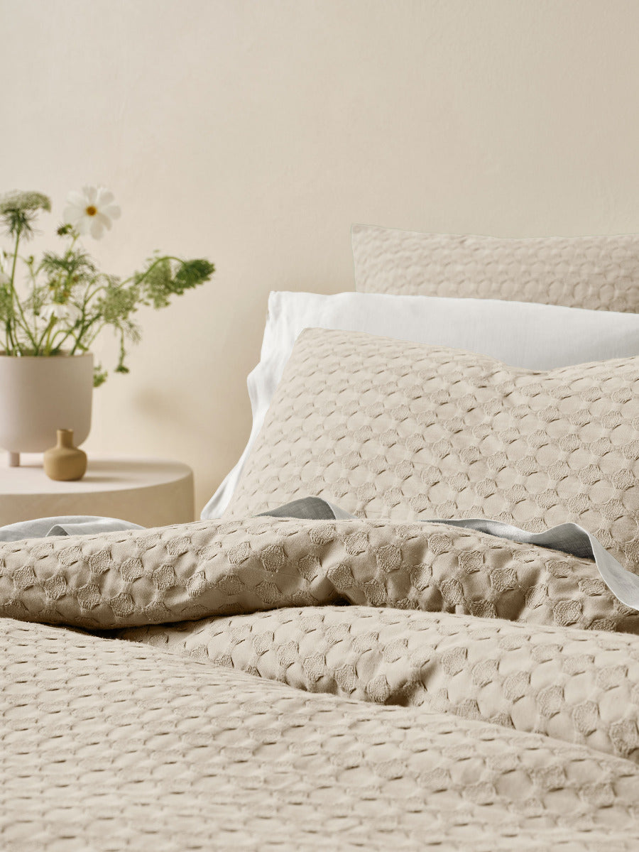 LINEN HOUSE VISTA PEBBLE QUILT COVER SET Linen House