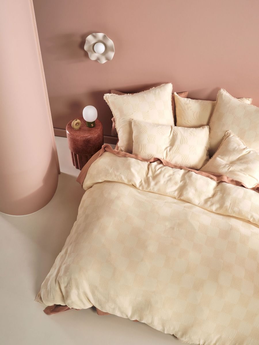 LINEN HOUSE CAPRI PALE PEACH QUILT COVER SET Linen House