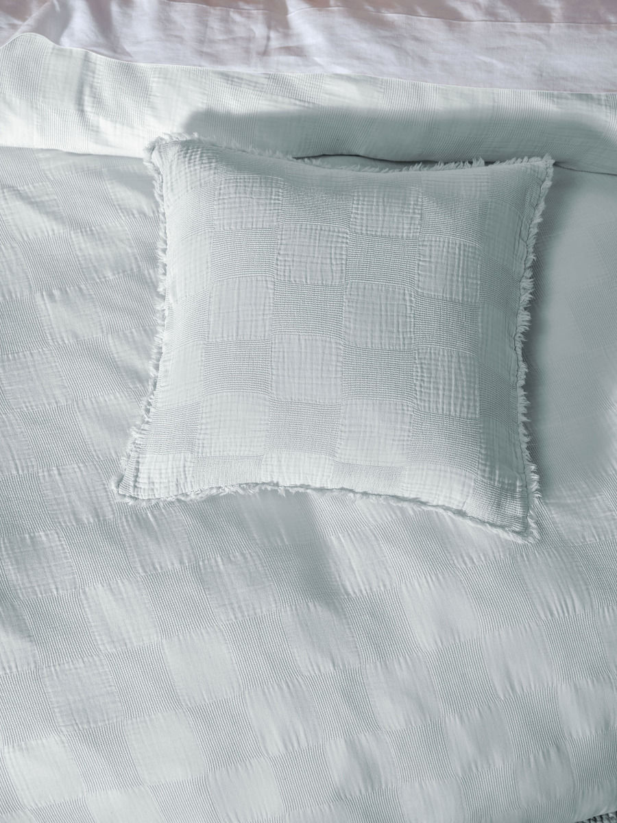 LINEN HOUSE CAPRI SKY QUILT COVER SET Linen House