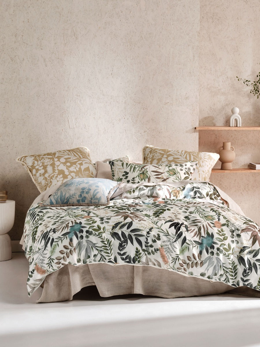 Linen House Willamine Vanilla Quilt Cover Set