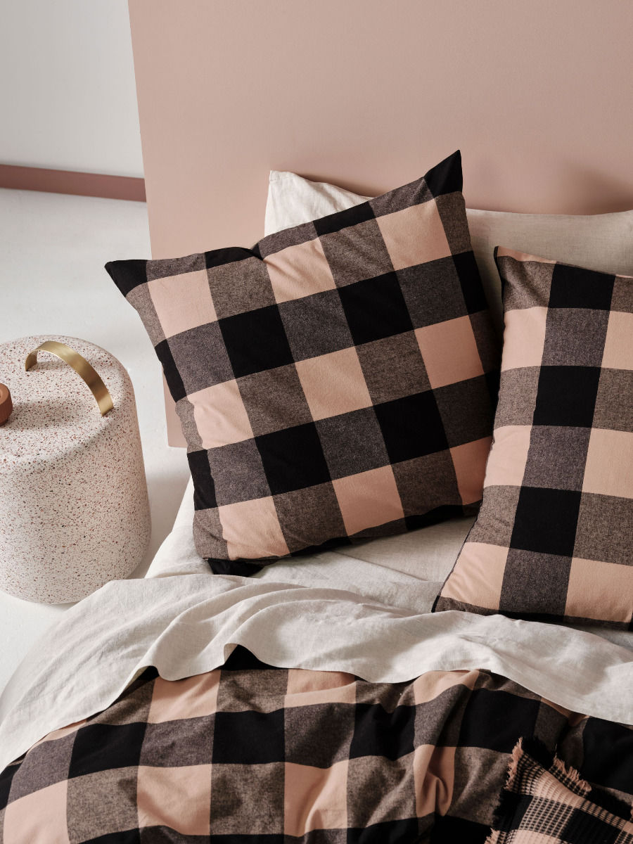 LINEN HOUSE WREN CAVIAR QUILT COVER SET Linen House