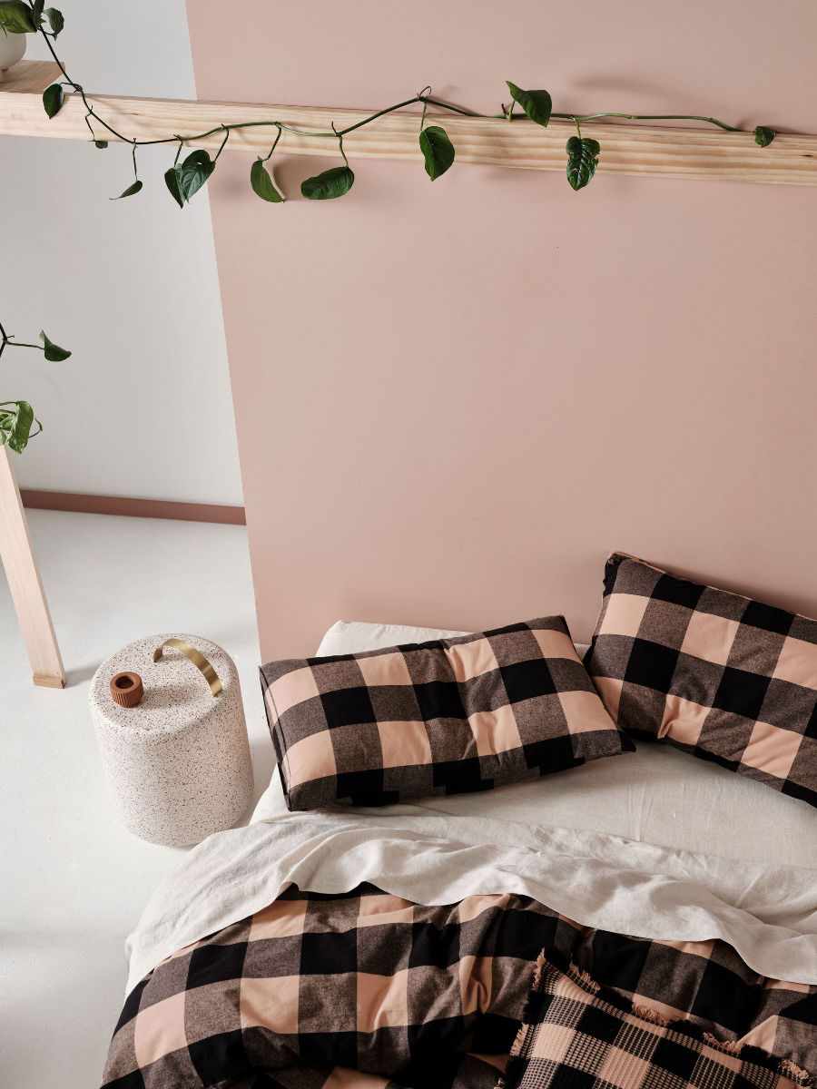 LINEN HOUSE WREN CAVIAR QUILT COVER SET Linen House