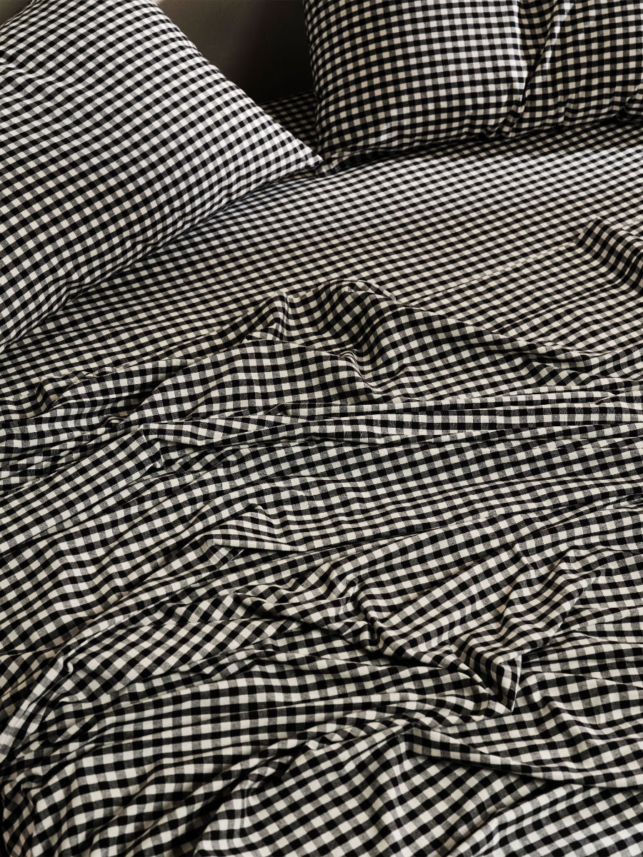 LINEN HOUSE SPRINGSTEEN BLACK SHEET SET Linen House