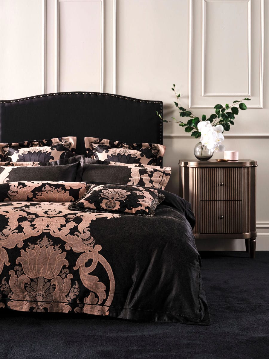 Linen House Quilt Cover GRACE BY LINEN HOUSE DIONISIA BLACK QUILT COVER SET