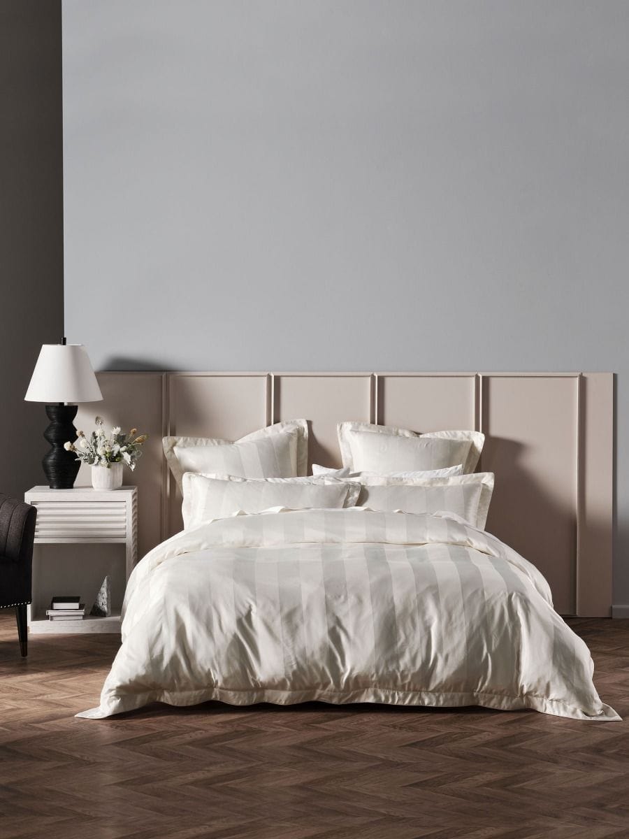 Linen House Quilt Cover GRACE BY LINEN HOUSE FRANCESCO WHITE QUILT COVER SET