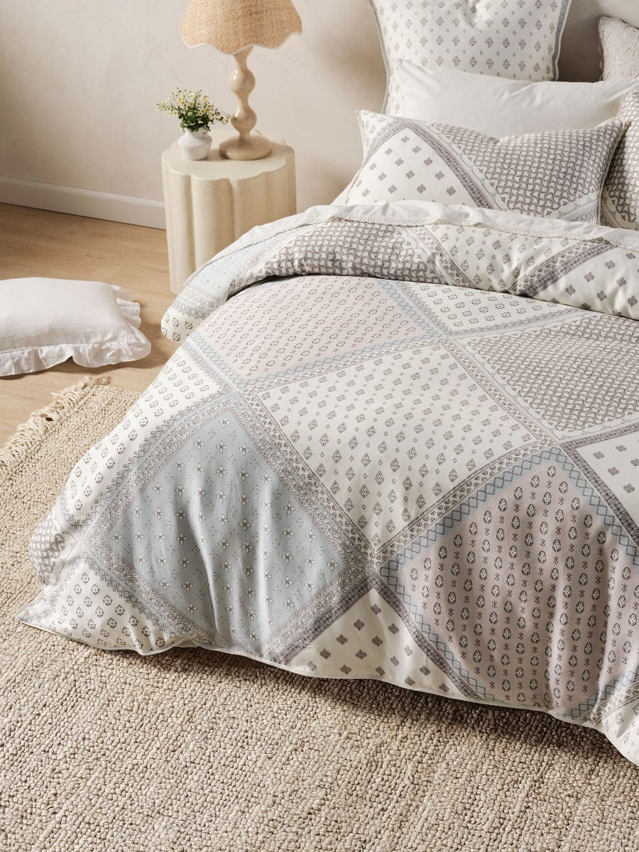 Linen House Quilt Cover LINEN HOUSE AVENE CLOUD QUILT COVER SET