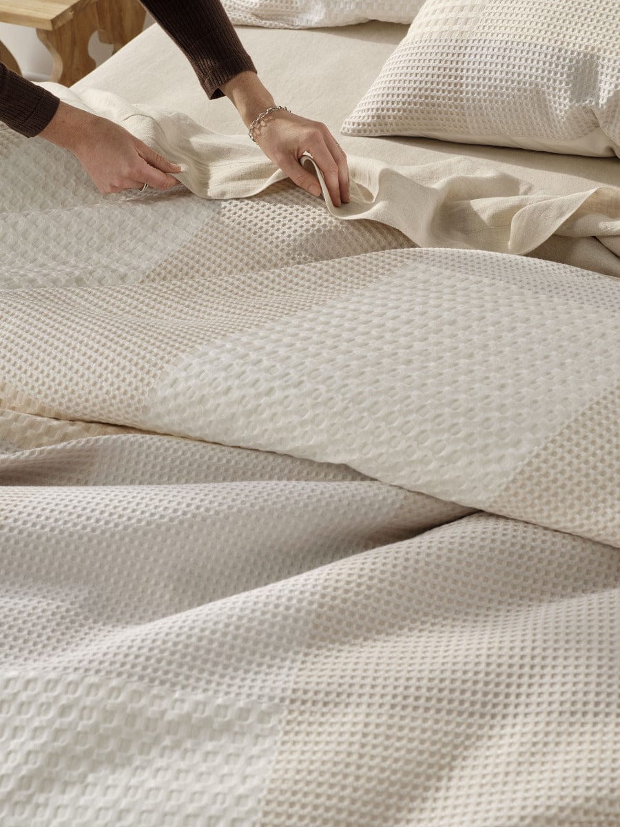 Linen House Quilt Cover LINEN HOUSE BALEARES NATURAL QUILT COVER SET