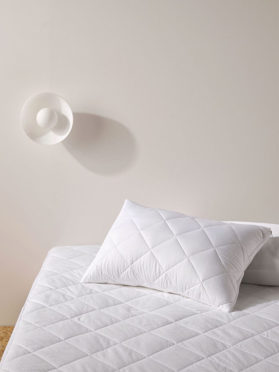 Linen House Pillows/Cushions LINEN HOUSE BAMBOO | WHITE KS PILLOW