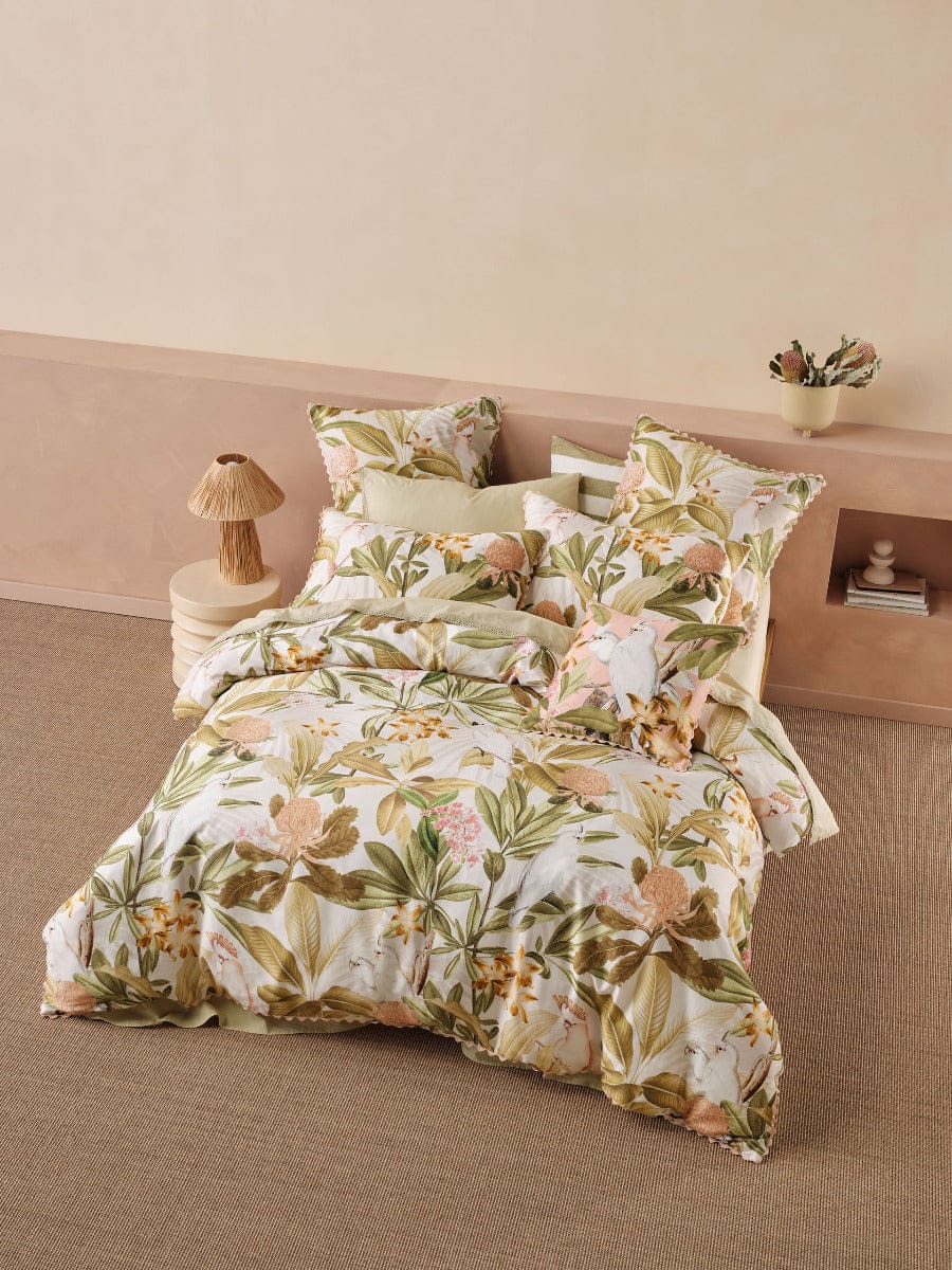 Linen House Quilt Cover LINEN HOUSE CALISTA GUAVA QUILT COVER SET