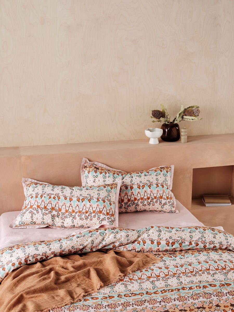 Linen House Quilt Cover LINEN HOUSE CASSIS CORAL QUILT COVER SET