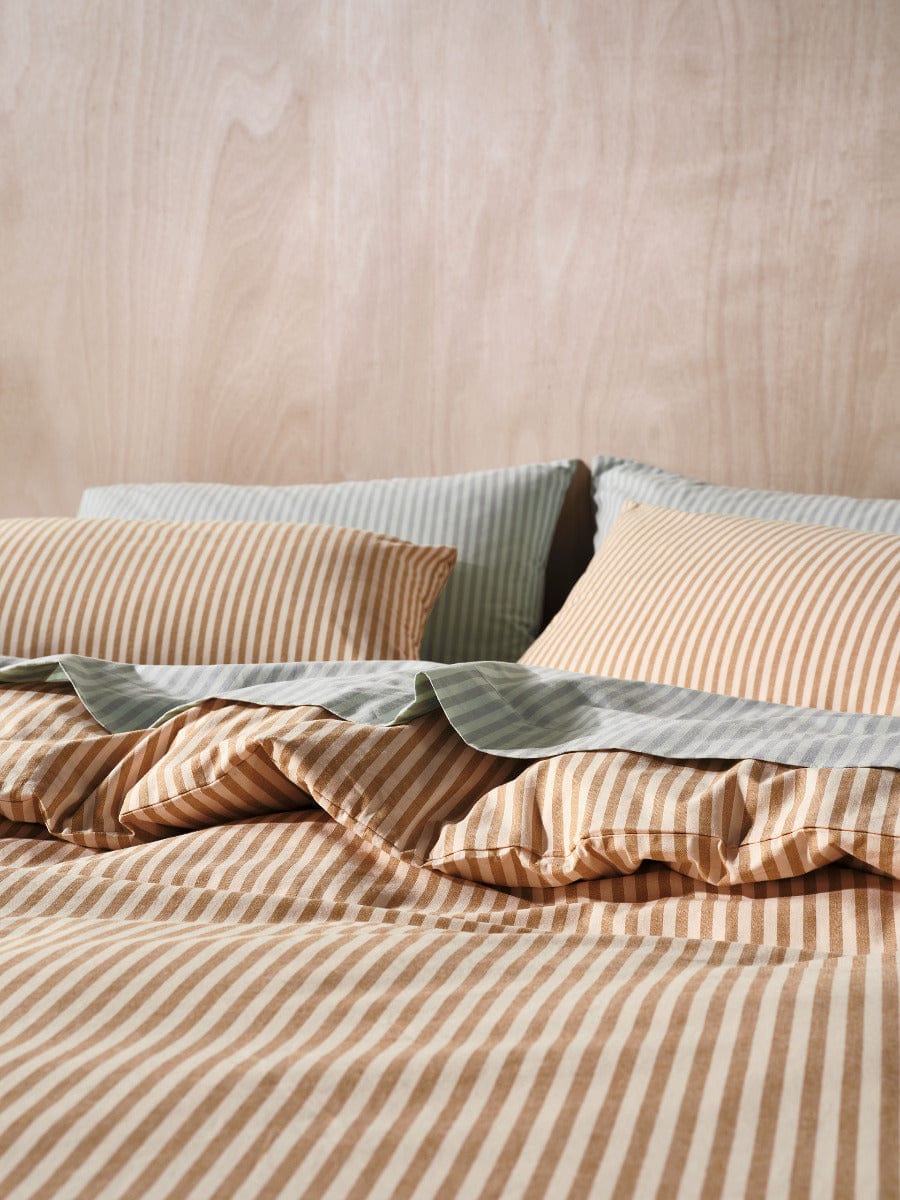 Linen House Quilt Cover LINEN HOUSE CLASSIC STRIPE | NUTMEG QUILT COVER