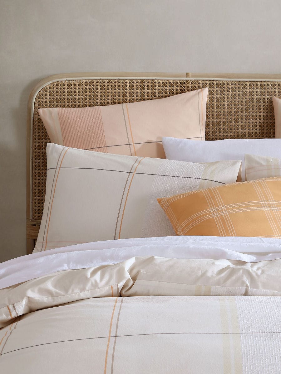 Linen House Quilt Cover LINEN HOUSE COBAIN VANILLA QUILT COVER SET