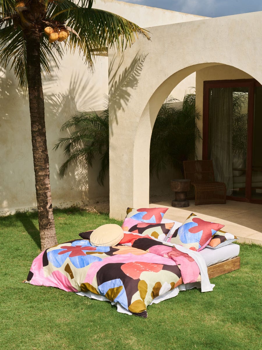 Linen House Quilt Cover LINEN HOUSE GLINDA | BLACKCURRANT QUILT COVER