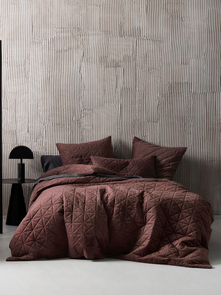 Linen House Quilt Cover LINEN HOUSE HEATH CHOCOLATE QUILT COVER SET