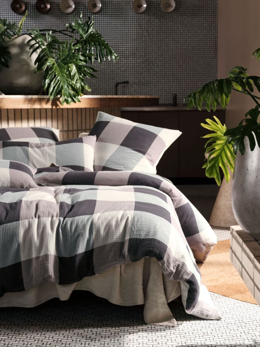 Linen House Quilt Cover LINEN HOUSE IRVINE NIGHT QUILT COVER SET