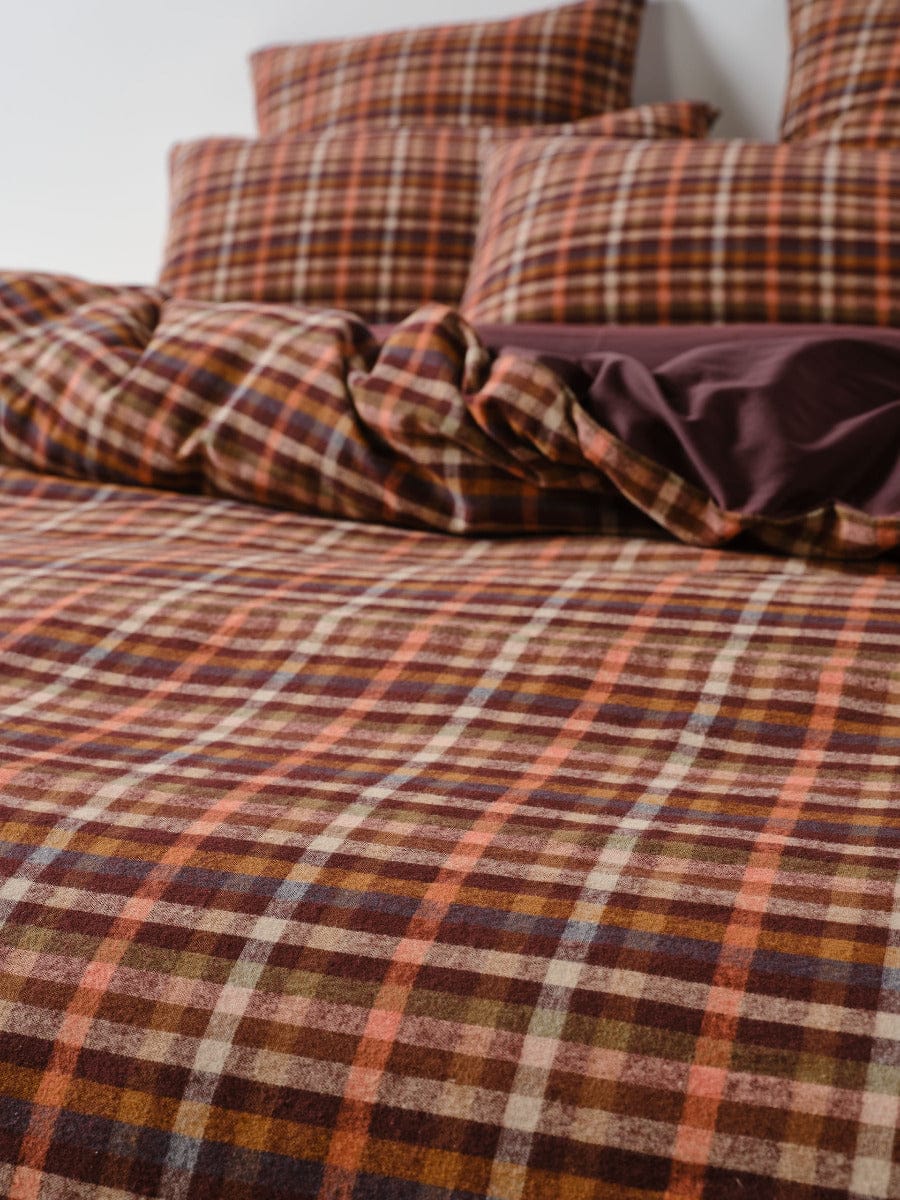 Linen House Quilt Cover LINEN HOUSE JAMIESON | PLUM QUILT COVER SET