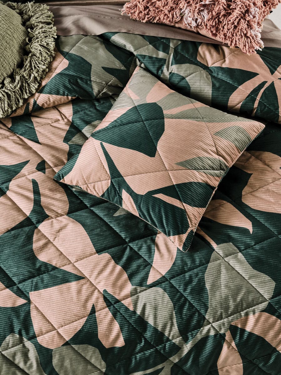 Linen House Quilt Cover LINEN HOUSE JUNE QUILT COVER SET
