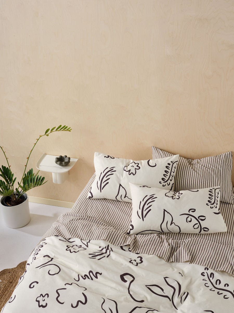 Linen House Quilt Cover LINEN HOUSE KENZI VANILLA QUILT COVER SET