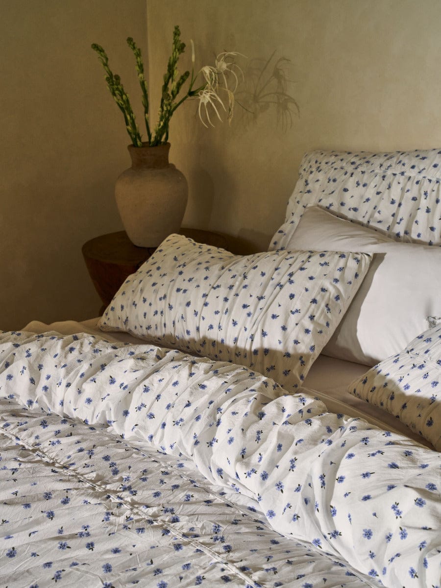 Linen House Quilt Cover LINEN HOUSE LAYLA | FLORALL QUILT COVER