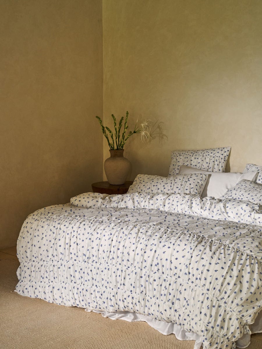Linen House Quilt Cover LINEN HOUSE LAYLA | FLORALL QUILT COVER