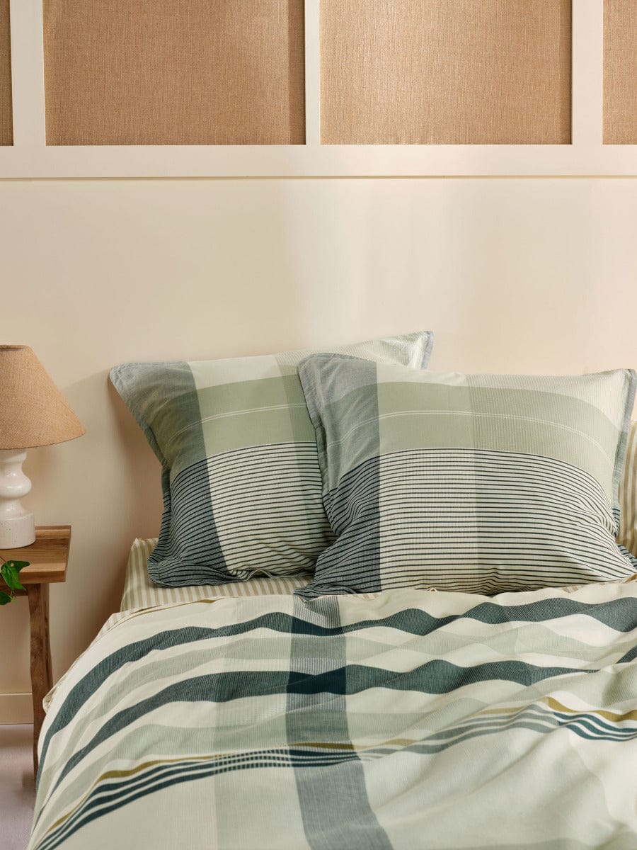 Linen House Quilt Cover LINEN HOUSE LEVON QUILT COVER SET - JADE