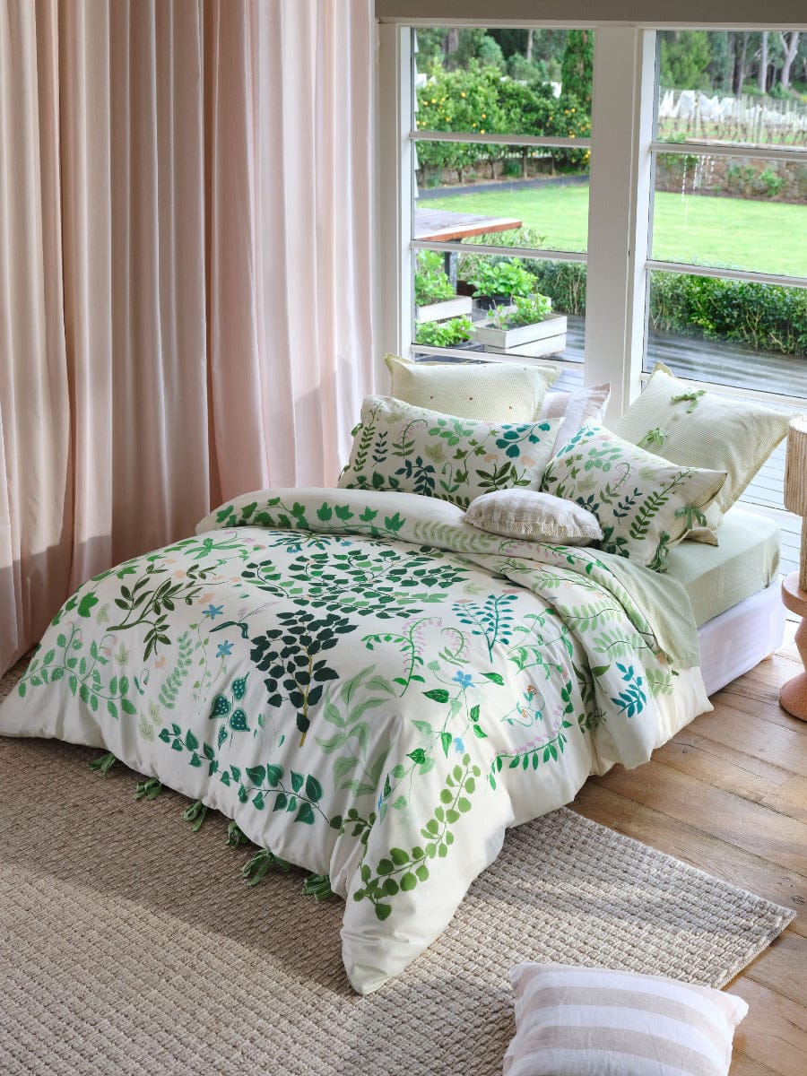 Linen House Quilt Cover LINEN HOUSE LILLY QUILT COVER SET - VANILLA