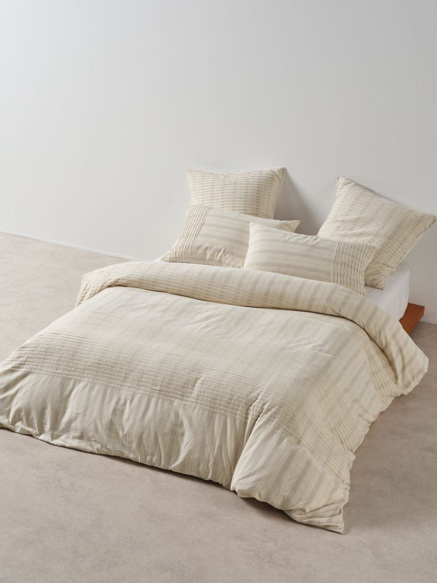 Linen House Quilt Cover LINEN HOUSE PAMBULA | VANILLA QUILT COVER