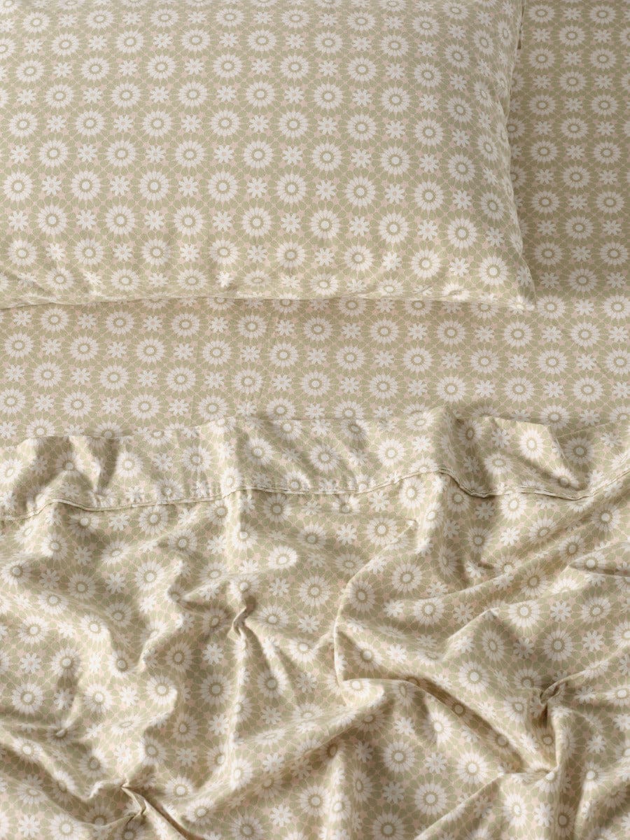 Linen House Bed Sheets LINEN HOUSE PLAIN DYED FLANNELETTE SHEET SET  - BENINA