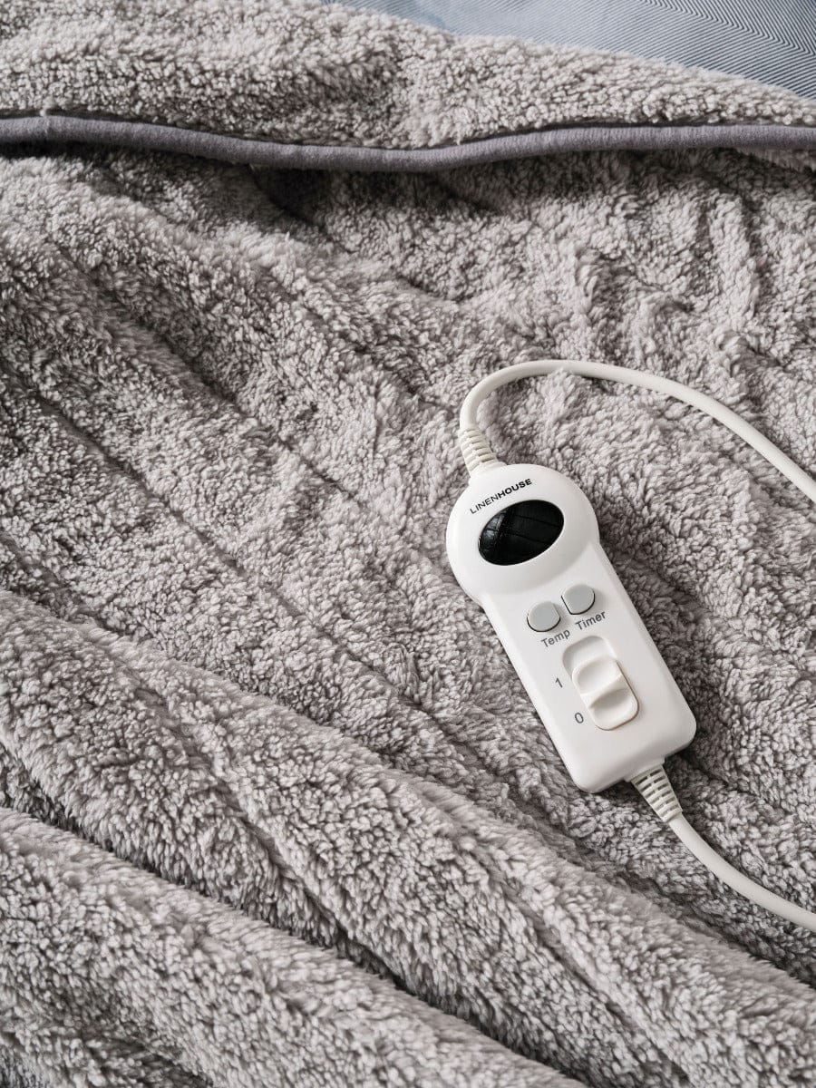 Linen House Electric Blanket LINEN HOUSE PLUSH SHERPA HEATED THROW