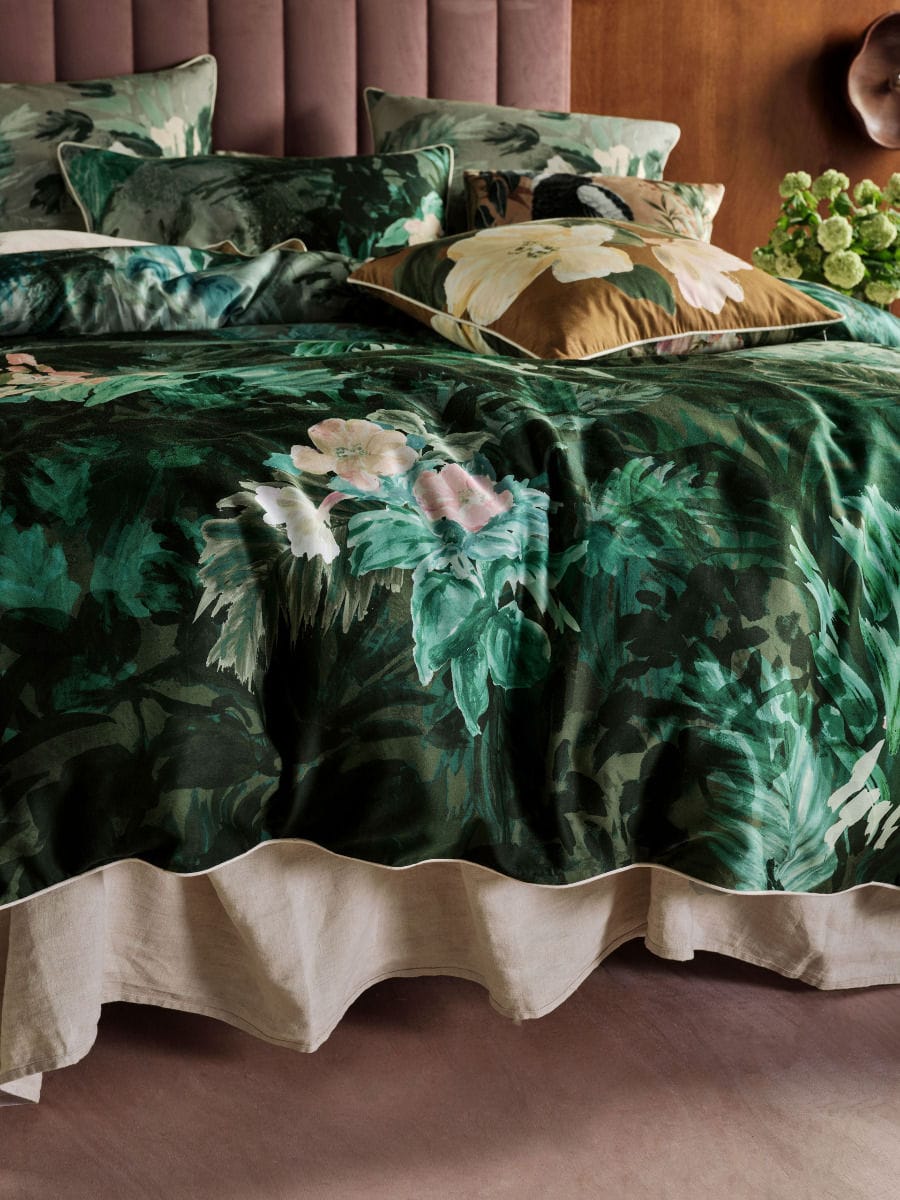 Linen House Quilt Cover LINEN HOUSE RETREAT QUILT COVER SET
