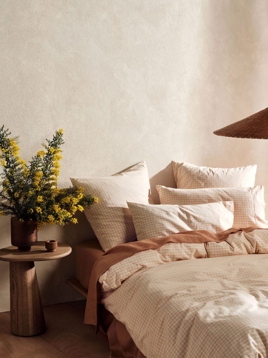 Linen House Quilt Cover LINEN HOUSE SPRINGSTEEN PEACH QUILT COVER SET
