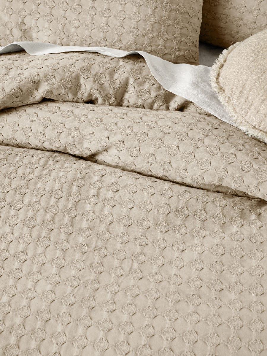 Linen House Quilt Cover LINEN HOUSE VISTA PEBBLE QUILT COVER SET
