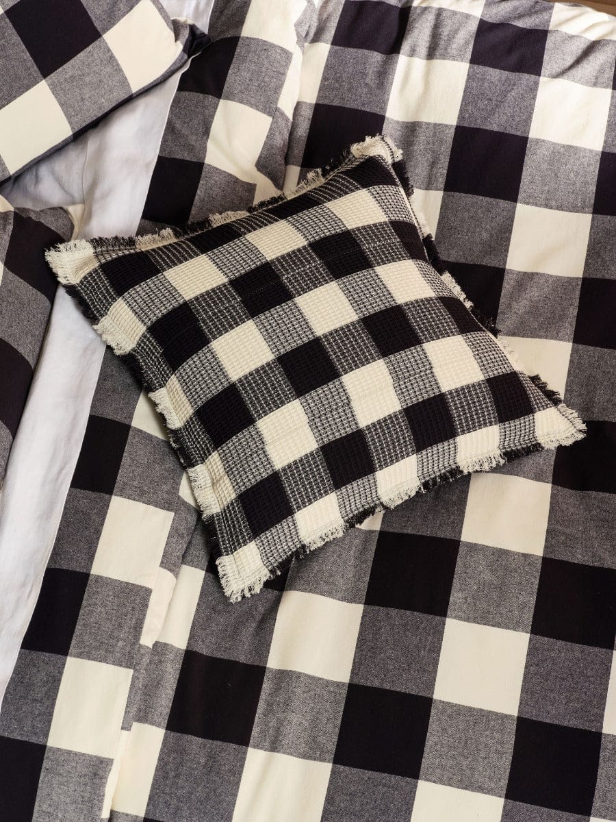 Linen House Quilt Cover LINEN HOUSE WREN QUILT COVER SET - BLACK