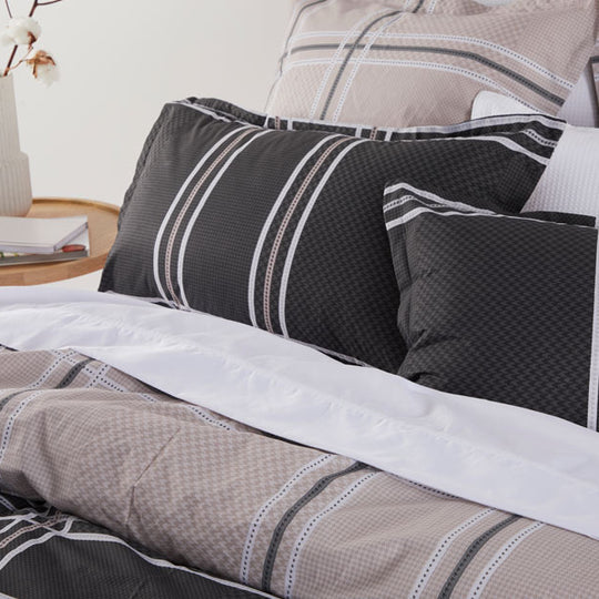 Logan & Mason CHARLIE SLATE QUILT COVER SET Logan & Mason