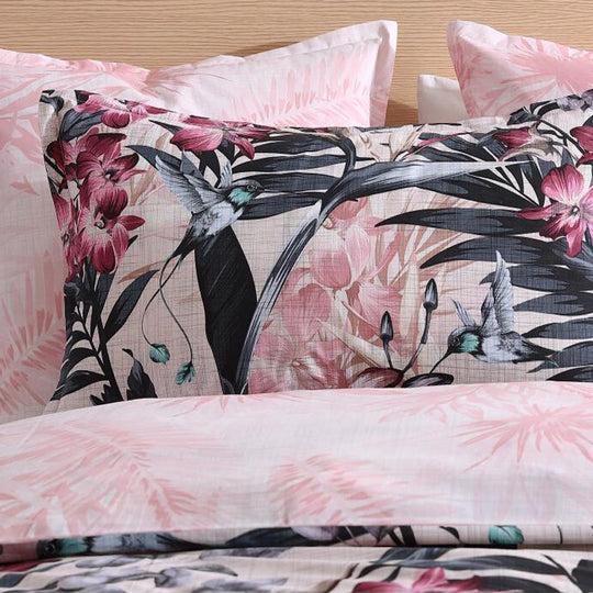 Logan & Mason HUMMINGBIRD BLUSH QUILT COVER SET Logan & Mason